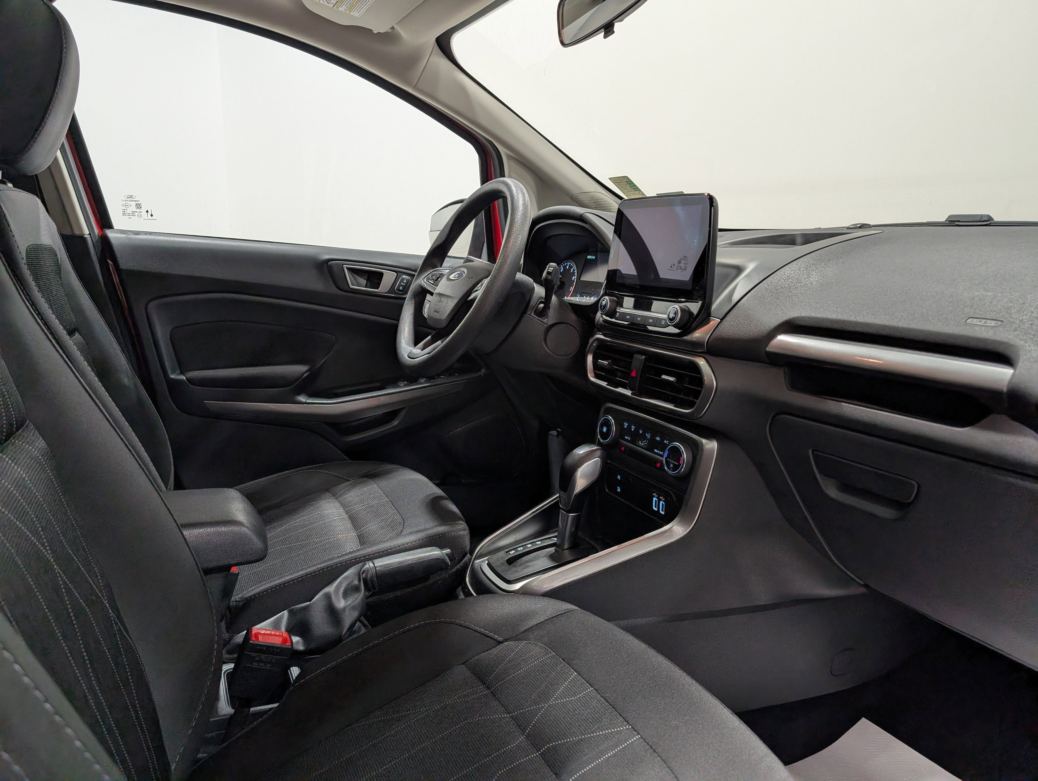 Used 2022 Ford EcoSport SE w/ Interior Protection Package image 17