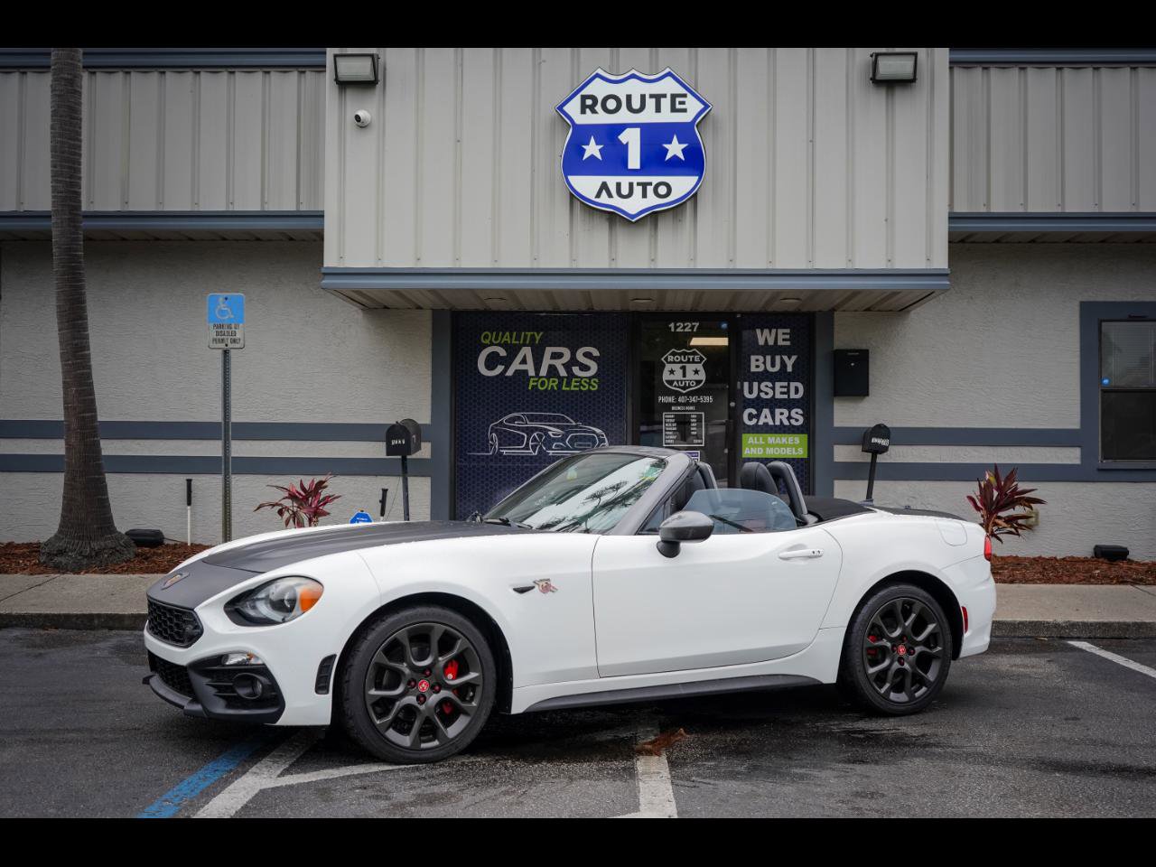 Used 2018 FIAT 124 Spider Abarth w/ Convenience Group image 1
