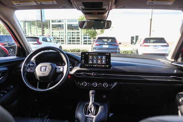 Used 2023 Honda HR-V EX-L image 16