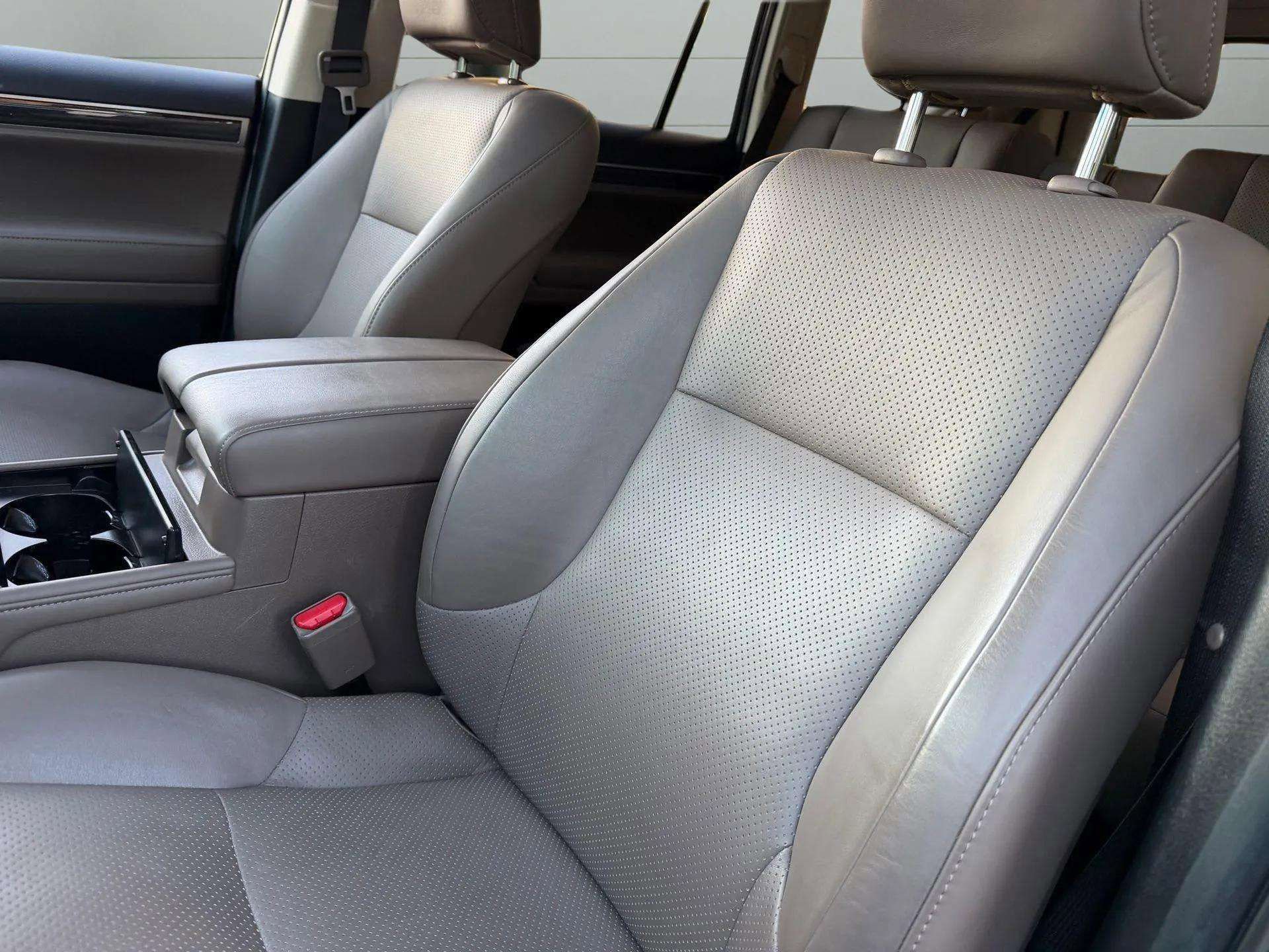 Used 2021 Lexus GX 460 Luxury w/ Sport Design Package image 29