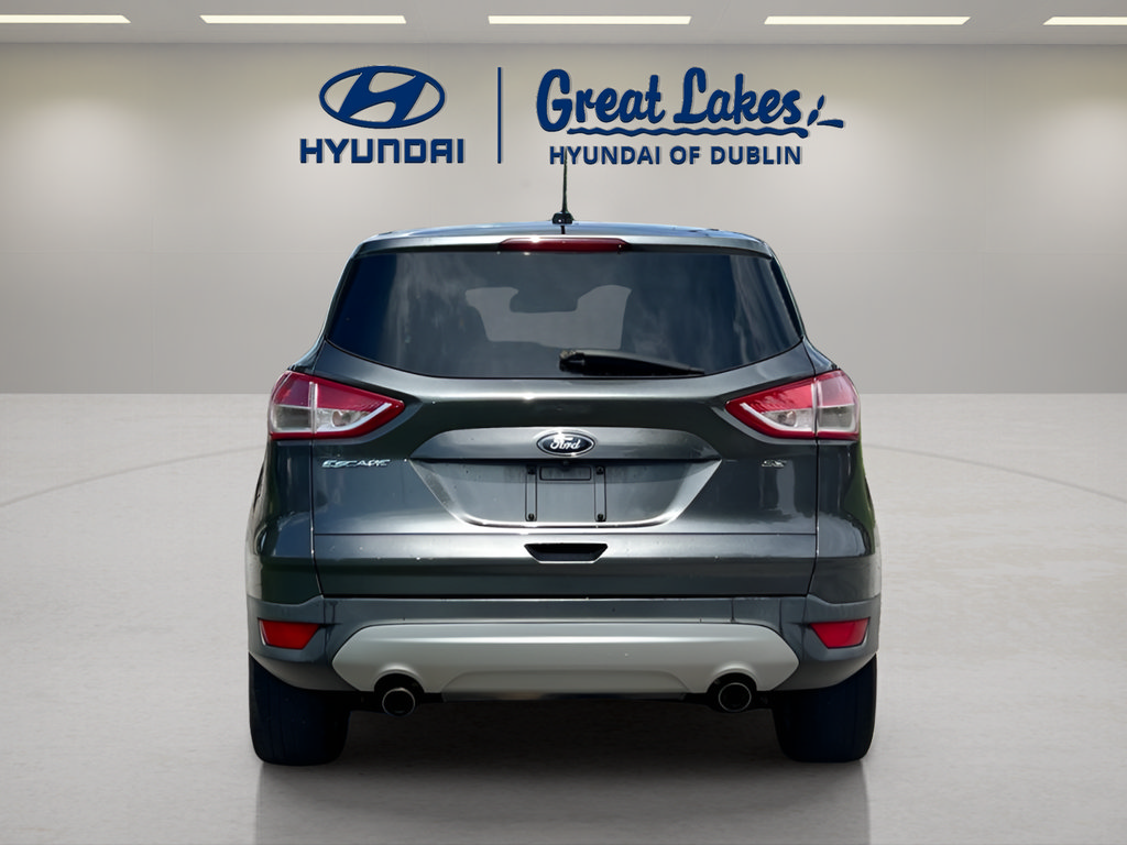 Used 2015 Ford Escape SE FWD image 4