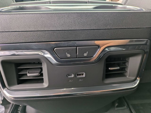 New 2026 GMC Sierra 1500 SLT AWD/4WD image 16
