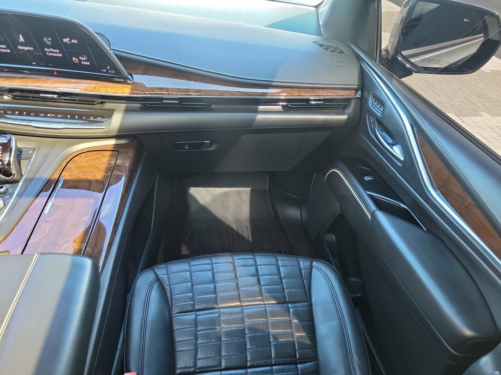 Used 2021 Cadillac Escalade ESV Sport Platinum w/ Heavy-Duty Trailer Package AWD/4WD image 17