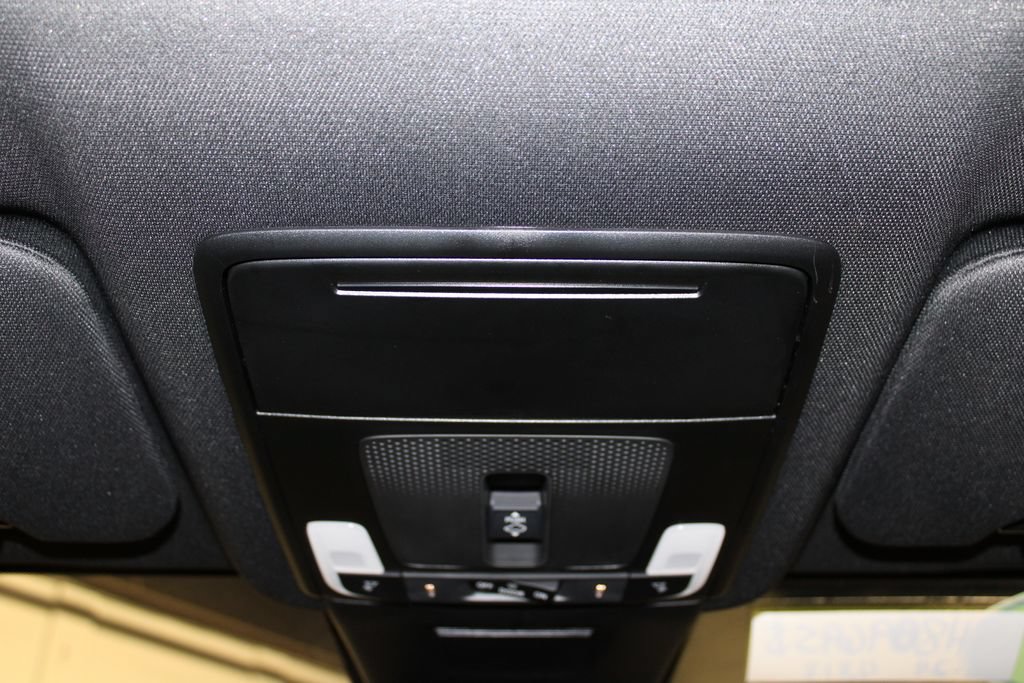 Used 2025 Honda CR-V Sport Touring image 24