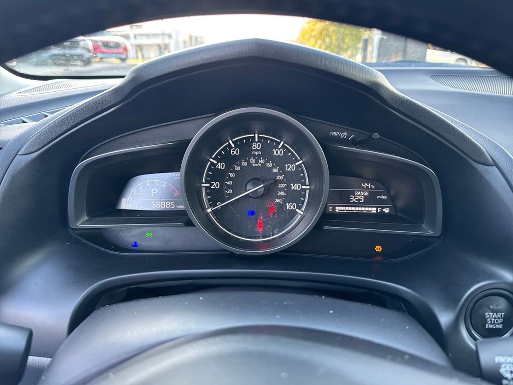 Used 2018 MAZDA MAZDA3 Touring image 18