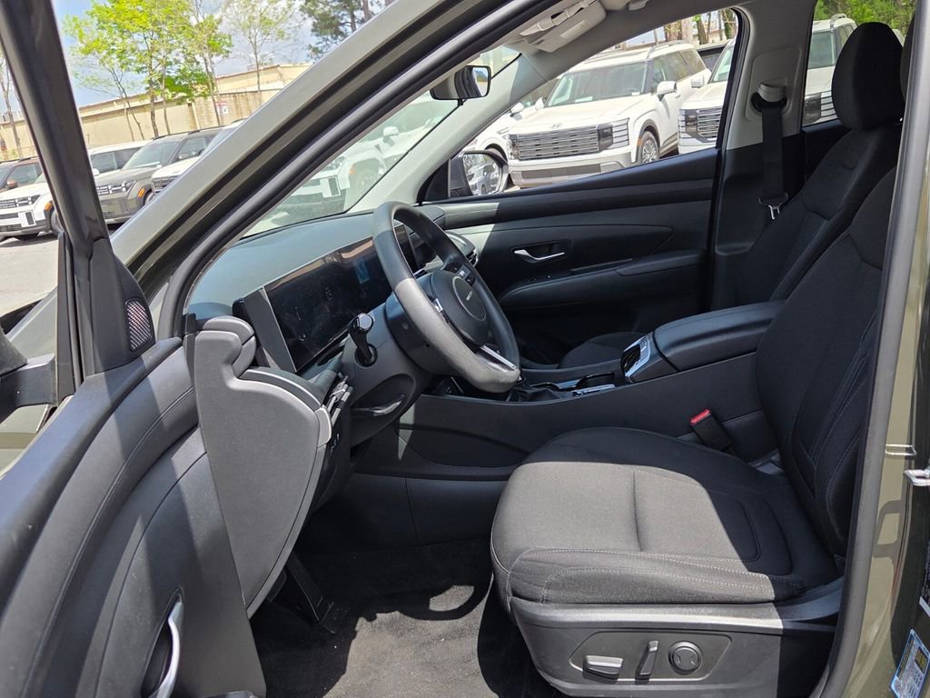 Used 2025 Hyundai Tucson SEL image 4