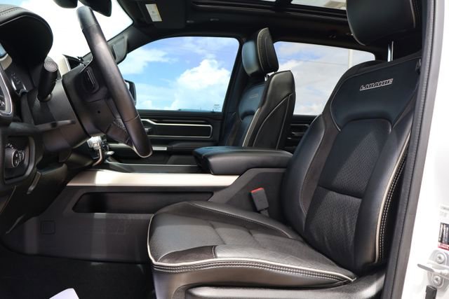 Used 2019 RAM 1500 Laramie AWD/4WD image 9