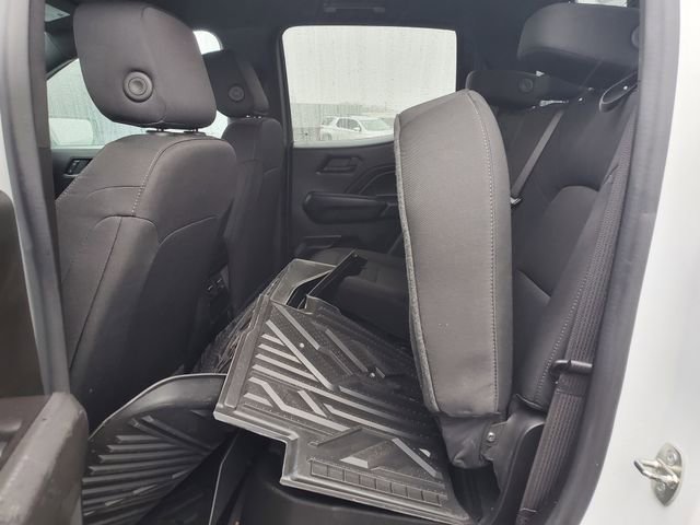 Certified 2023 Chevrolet Colorado Trail Boss w/ Advanced Trailering Package AWD/4WD image 13