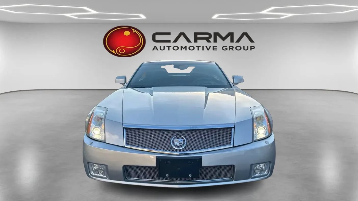 Used 2006 Cadillac XLR V RWD image 8