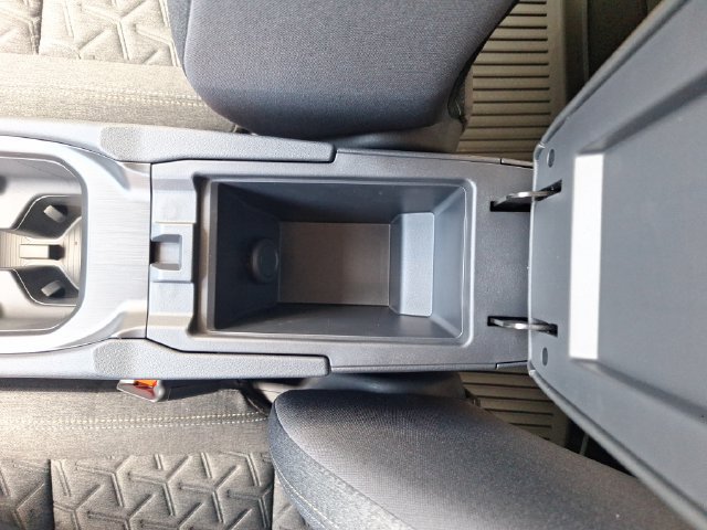 New 2026 Nissan Kicks SV w/ SV Premium Package FWD image 26