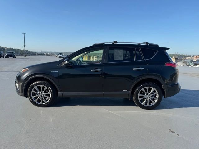 Used 2017 Toyota RAV4 Limited w/ Advanced Technology Package AWD/4WD image 6