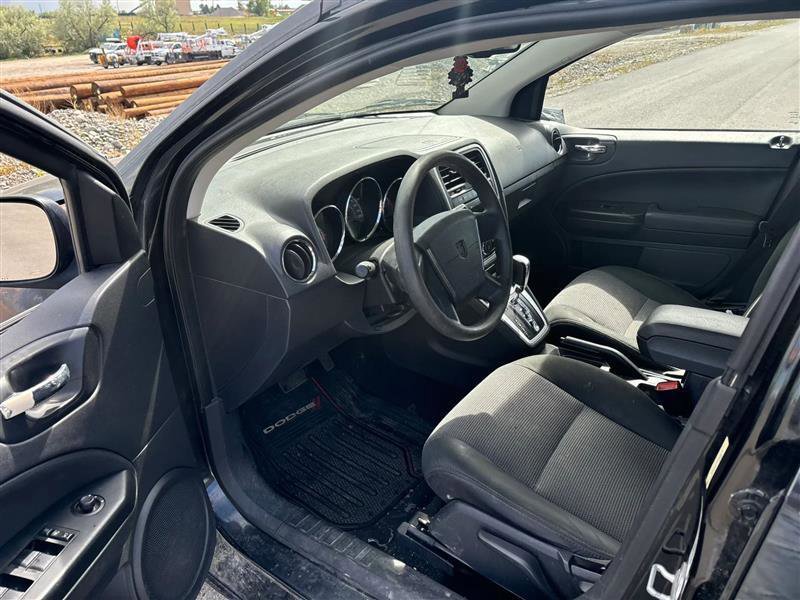 Used 2010 Dodge Caliber Mainstreet FWD image 8