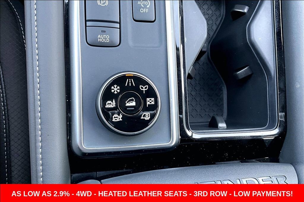 New 2026 Nissan Pathfinder SL AWD/4WD image 22