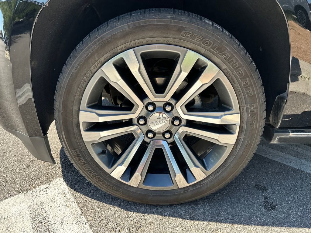 Used 2018 GMC Yukon Denali w/ Denali Ultimate Package RWD image 14