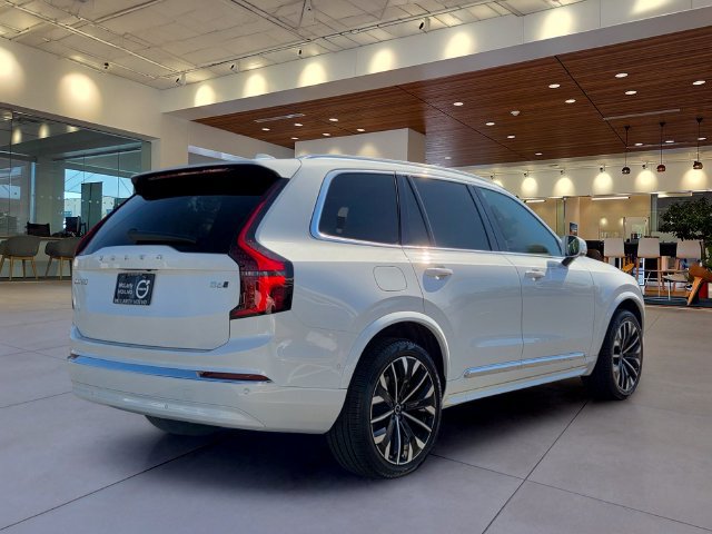 New 2027 Volvo XC90 B6 Plus AWD/4WD image 5