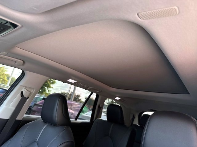 Used 2025 Toyota Grand Highlander AWD image 24