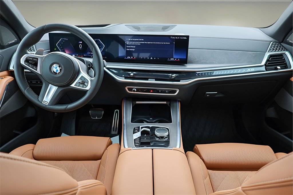 Used 2026 BMW X5 xDrive40i w/ M Sport Package image 9