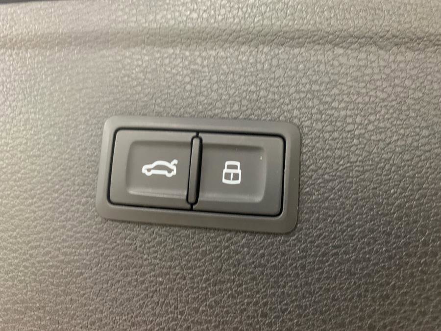 Used 2022 Audi Q5 2.0T Premium Plus w/ Premium Plus Package image 54