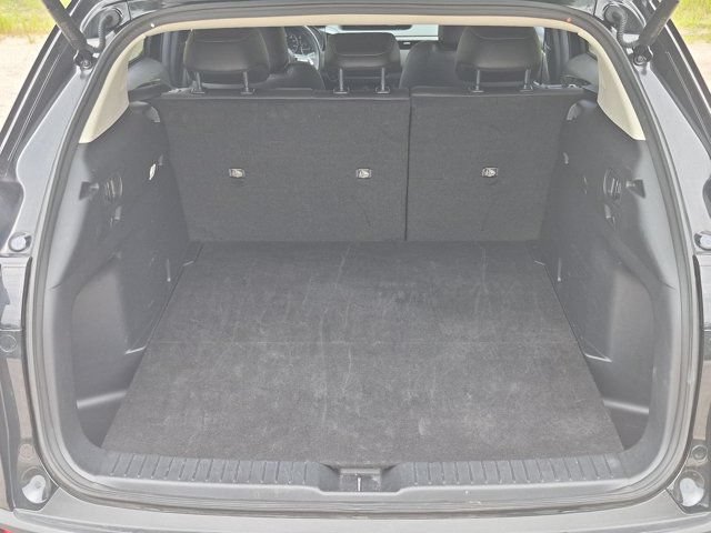 Used 2025 MAZDA CX-50 AWD 2.5 S w/ Premium Package image 28