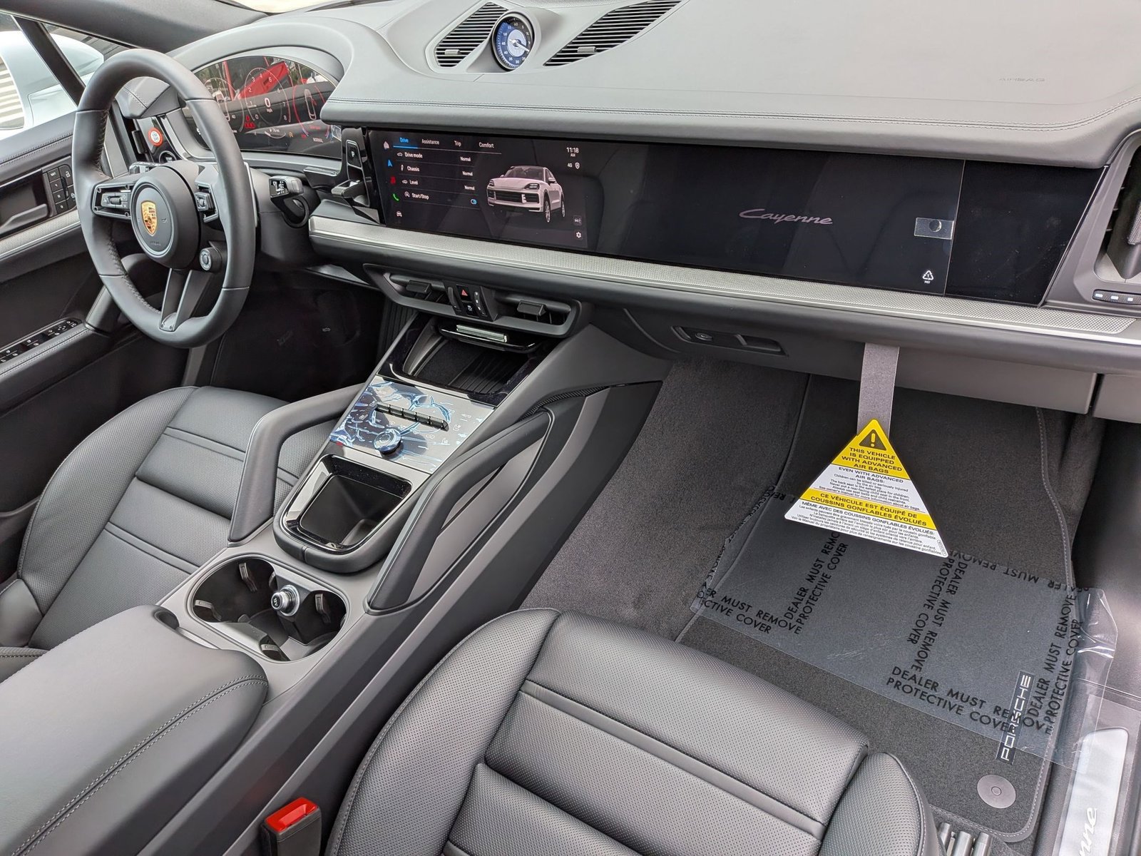 New 2026 Porsche Cayenne Coupe AWD/4WD image 27