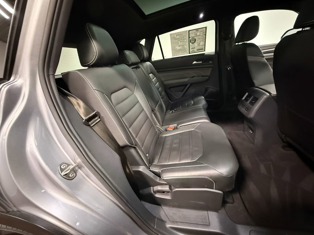 Used 2023 Volkswagen Atlas Cross Sport SEL Premium R-Line image 14