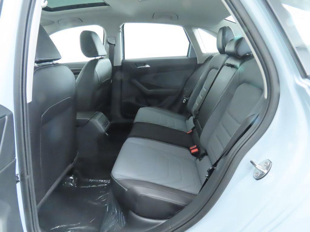New 2026 Volkswagen Jetta SEL FWD image 22