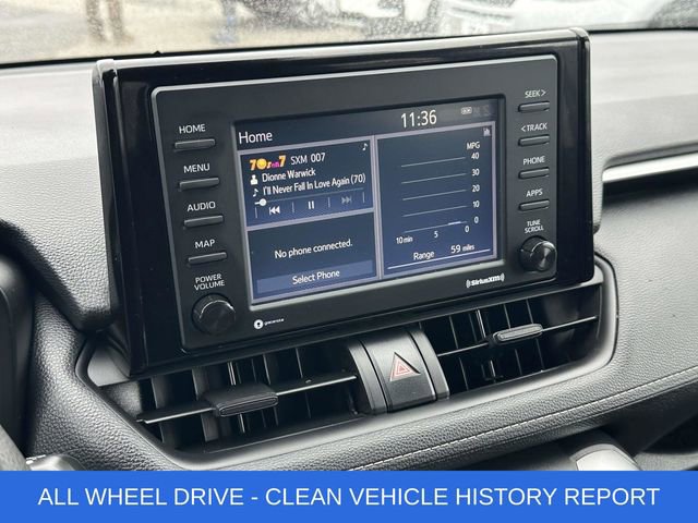 Used 2021 Toyota RAV4 LE image 3