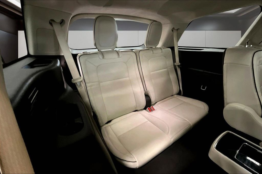 Used 2020 Lincoln Aviator Black Label w/ Dynamic Handling Package image 26