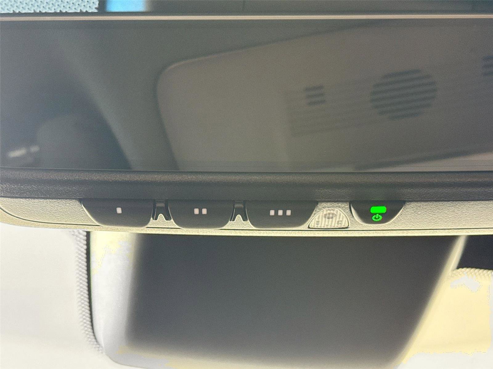 Used 2020 Lexus ES 350 Ultra Luxury w/ Accessory Package 2 image 22