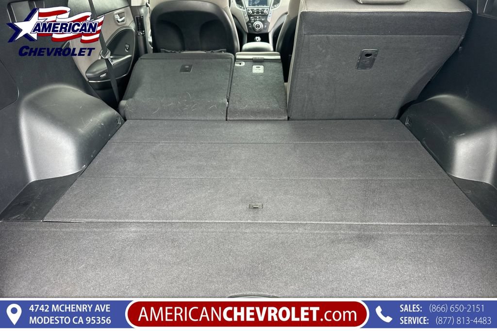 Used 2018 Hyundai Santa Fe Sport w/ 2.4L Value Package 02 FWD image 18