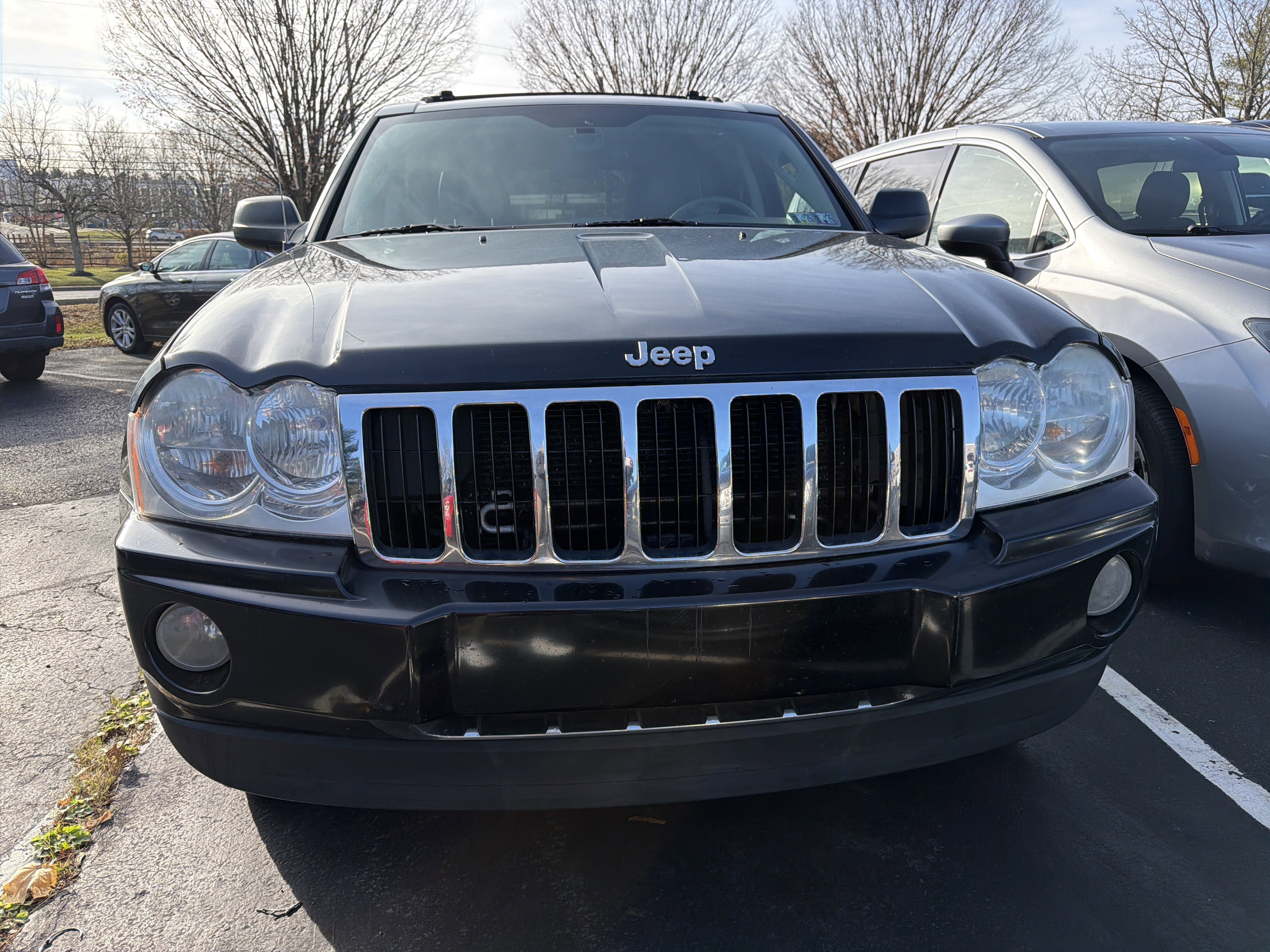 Used 2007 Jeep Grand Cherokee Limited image 2