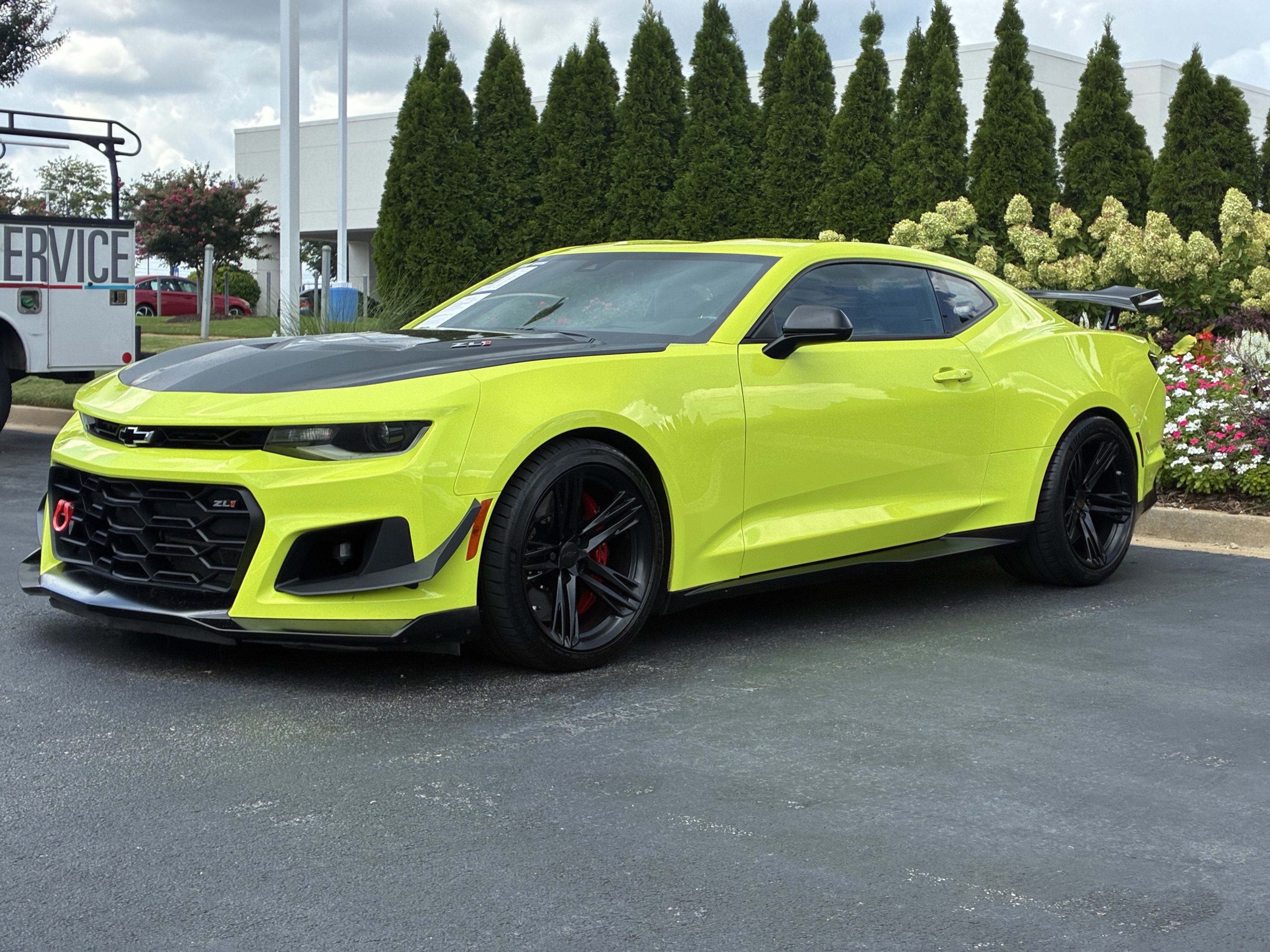Used 2021 Chevrolet Camaro ZL1 RWD image 6