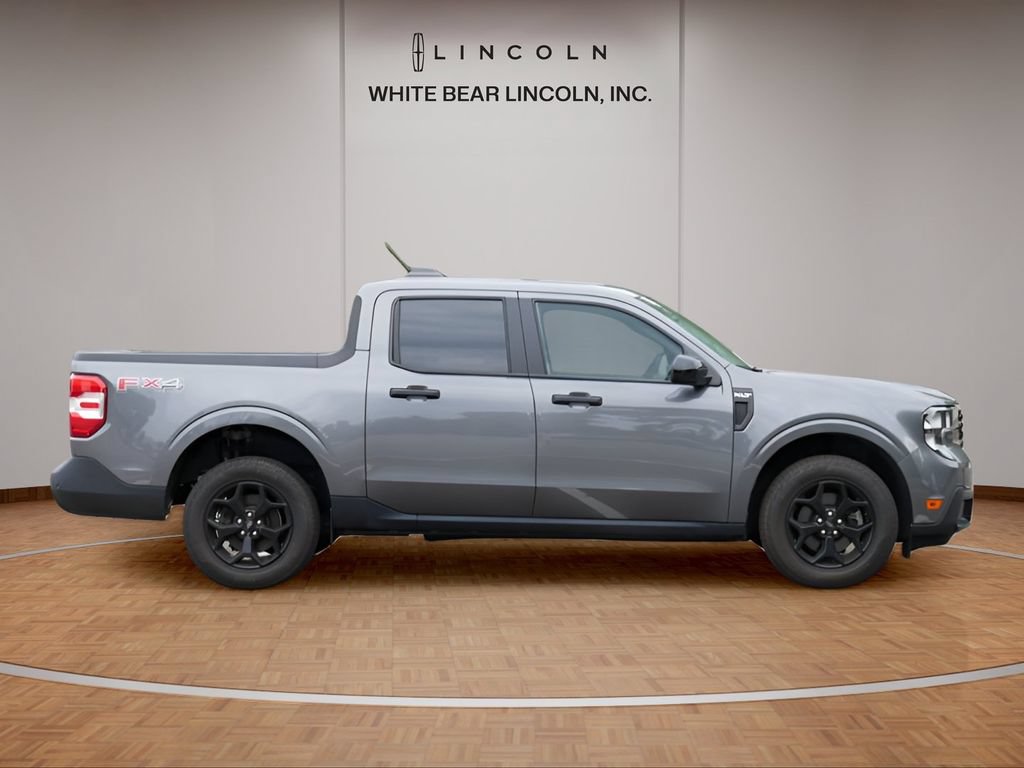 Used 2025 Ford Maverick XLT w/ XLT Luxury Package AWD/4WD image 4