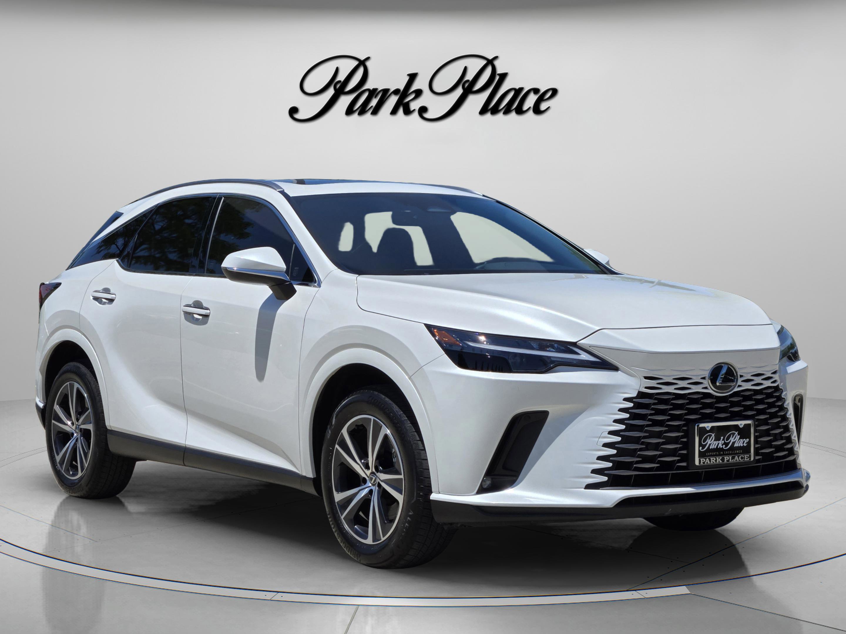 Used 2024 Lexus RX 350 Premium w/ Cold Area Package FWD image 7