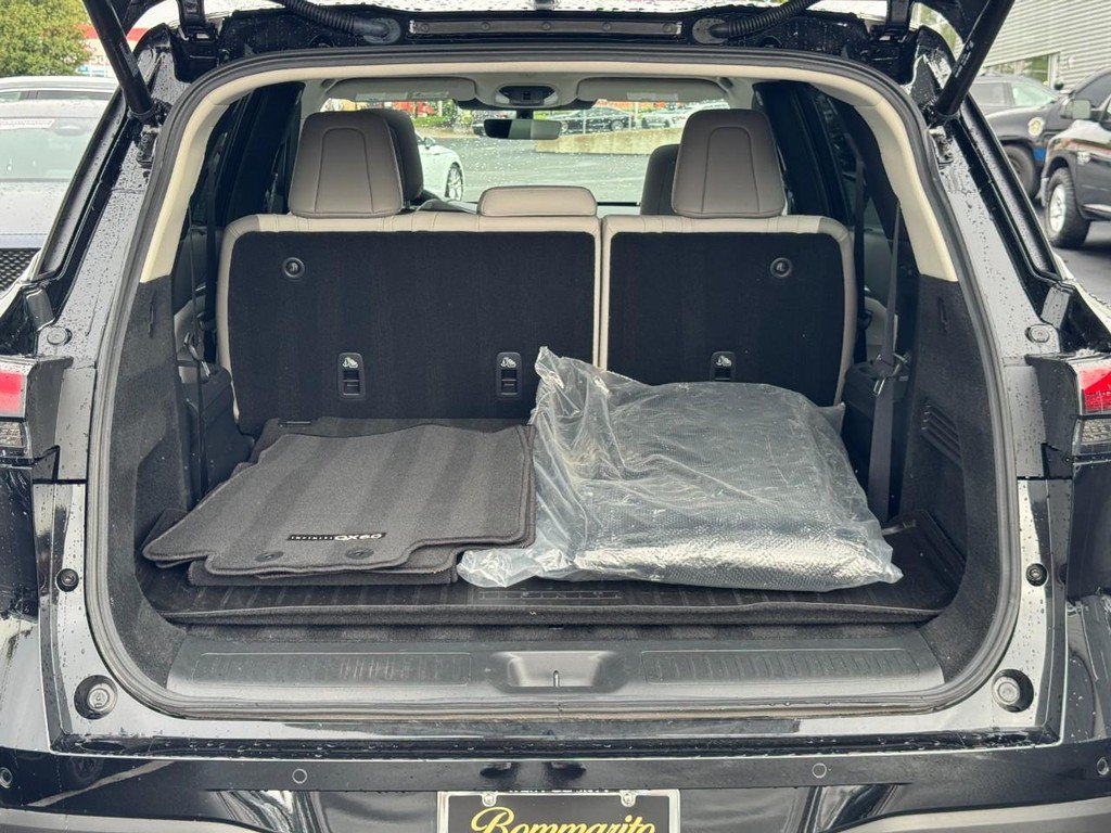 Used 2026 INFINITI QX60 Luxe w/ Cargo Package AWD/4WD image 4