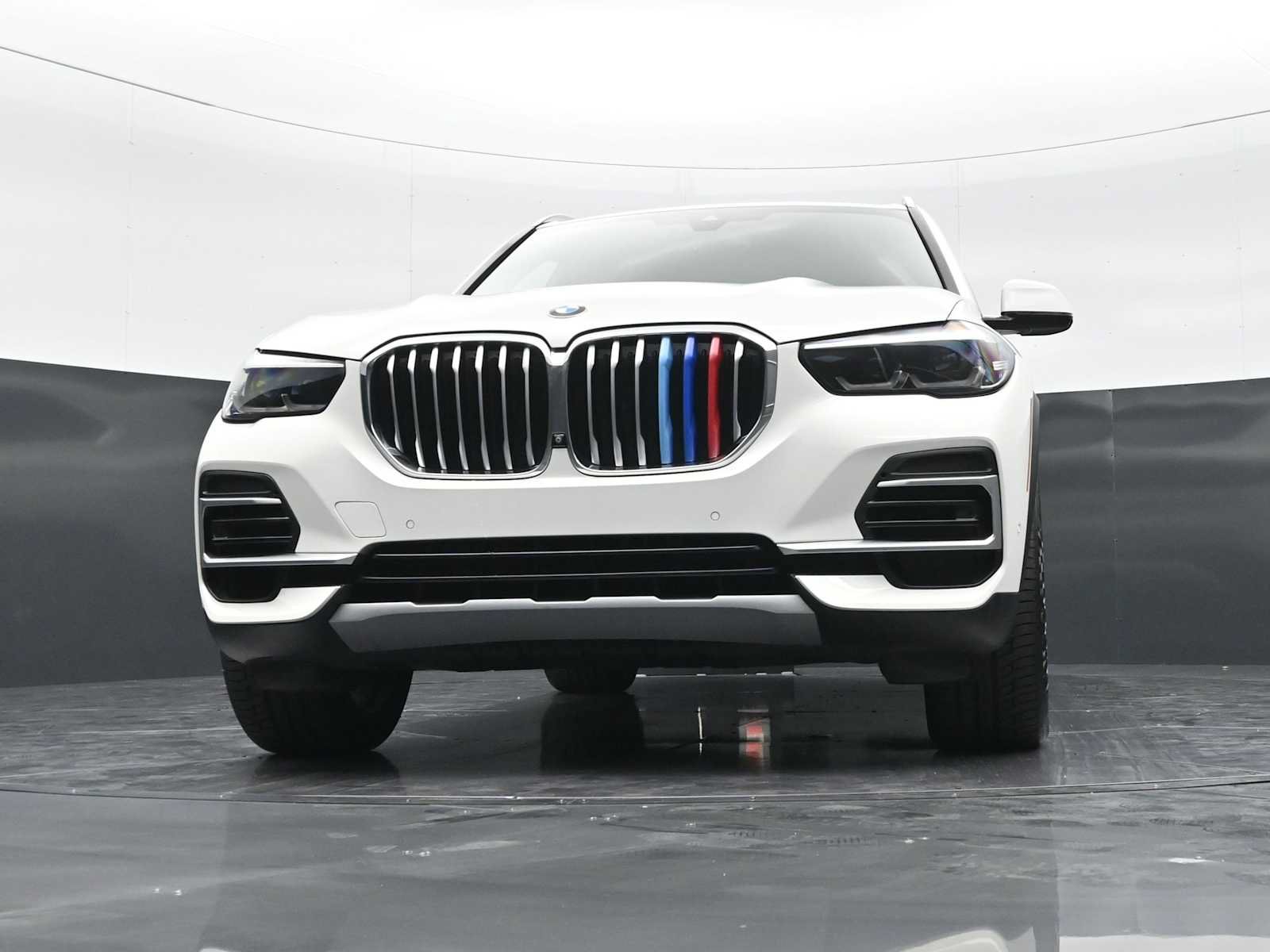 Used 2022 BMW X5 sDrive40i w/ Premium Package RWD image 26