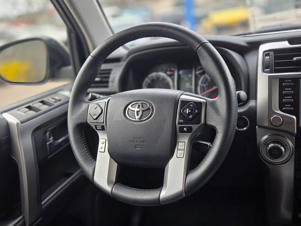 Used 2021 Toyota 4Runner Limited image 19