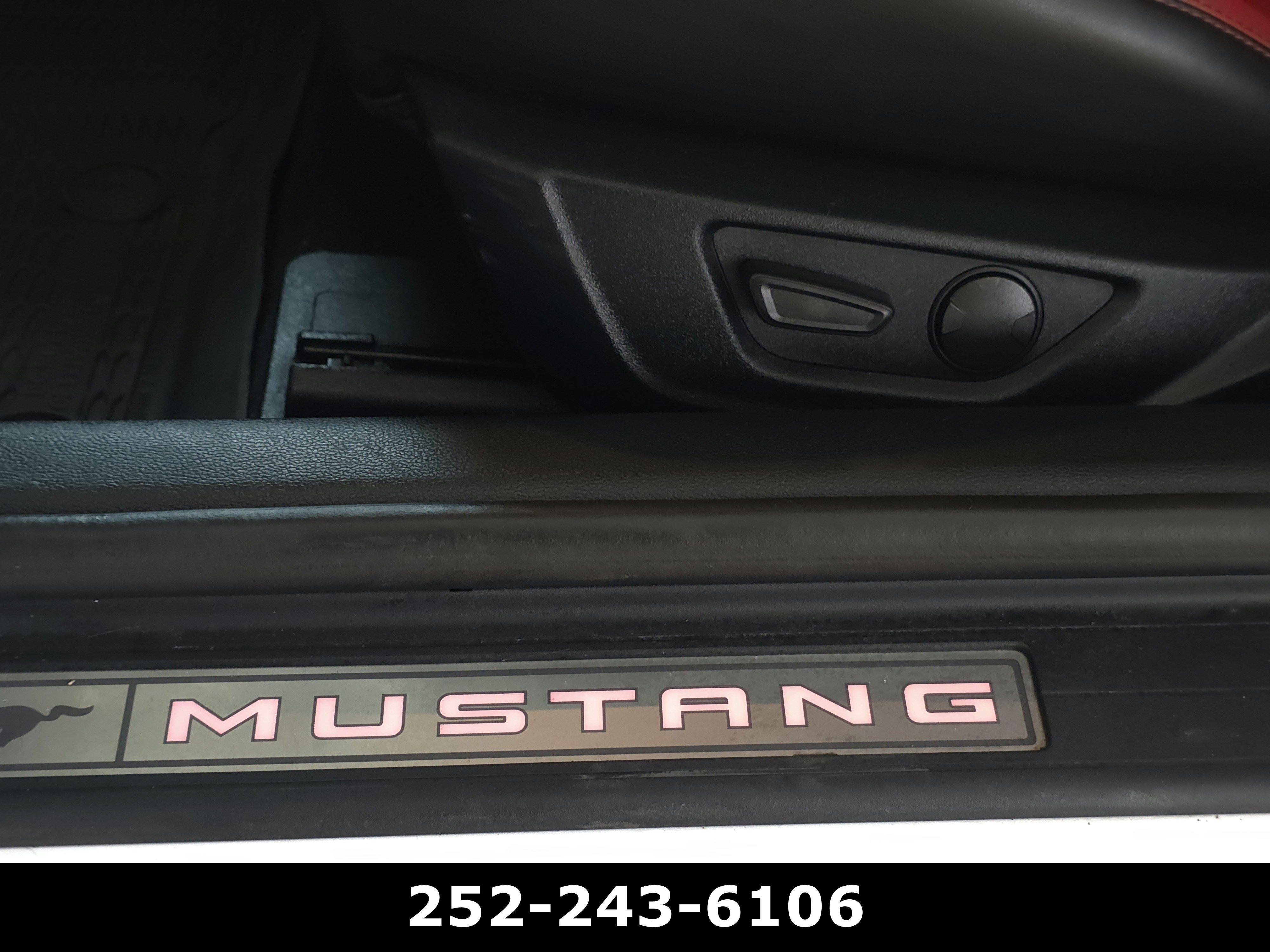 Used 2022 Ford Mustang GT Premium w/ Equipment Group 401A RWD image 11