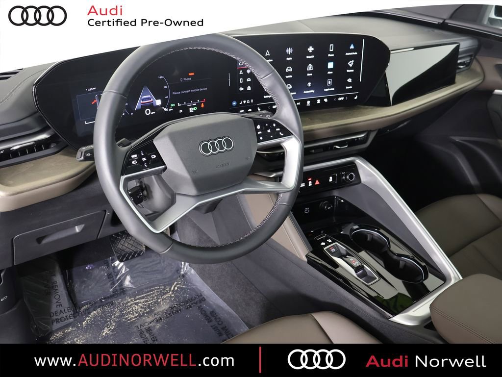 Certified 2025 Audi Q5 Premium w/ Convenience Package AWD/4WD image 2