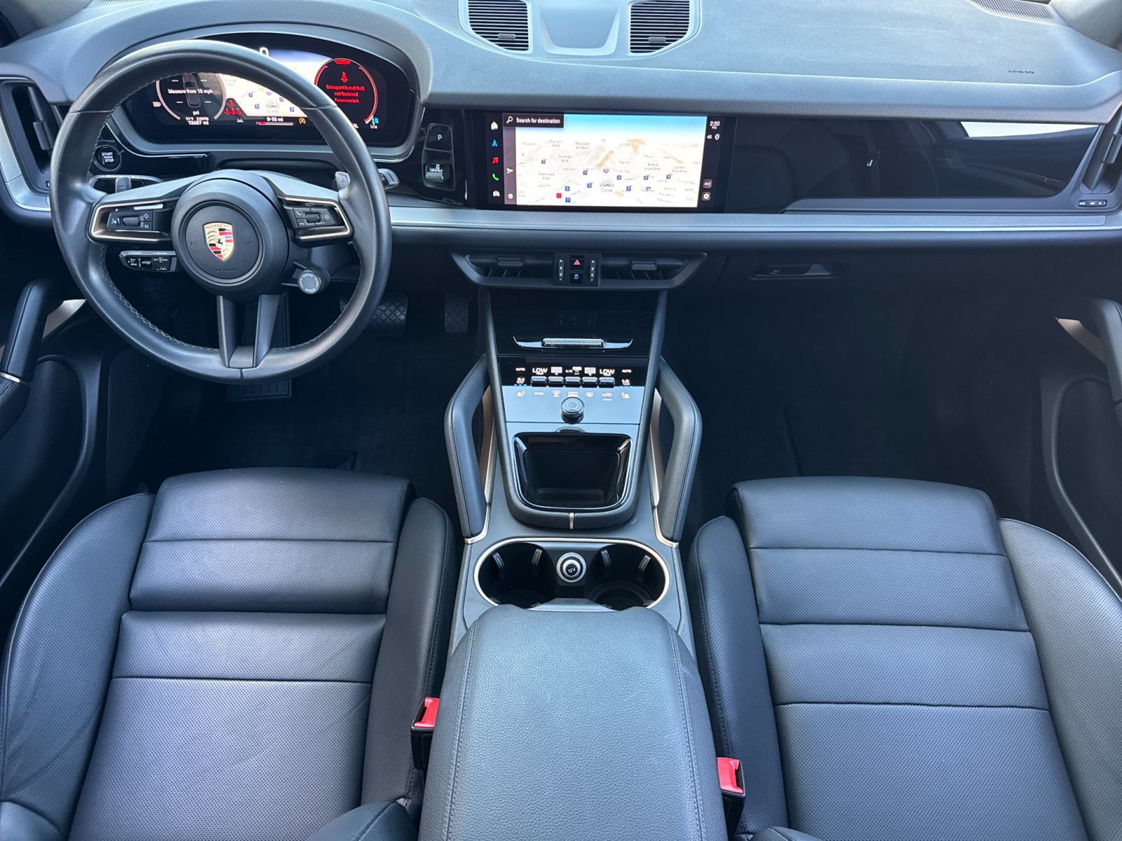 Certified 2024 Porsche Cayenne AWD/4WD image 7
