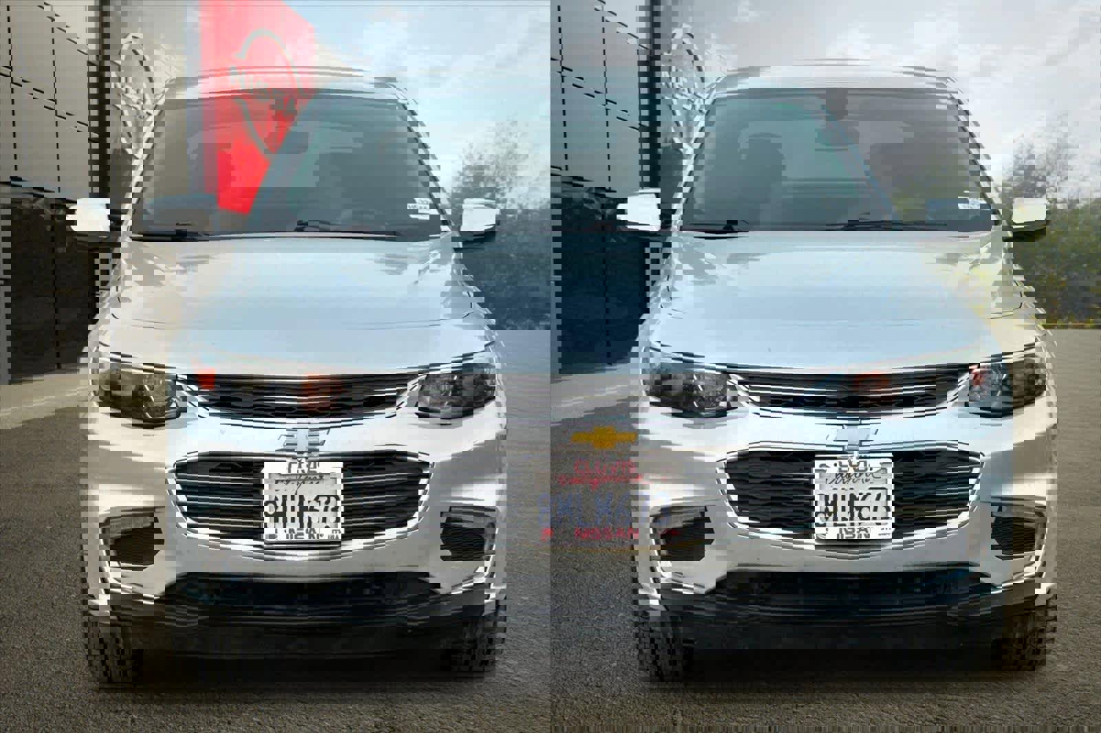 Used 2017 Chevrolet Malibu LT image 11