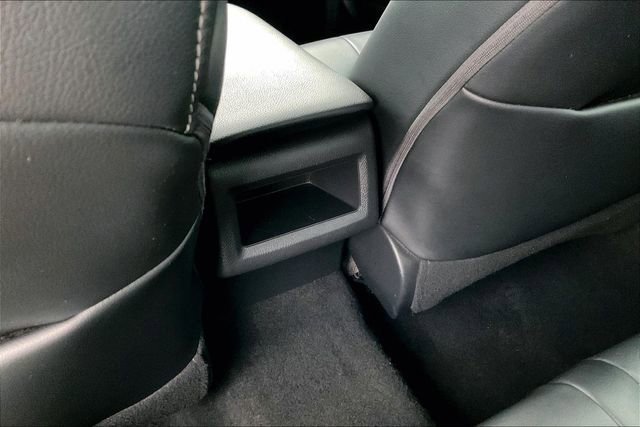 Used 2021 Toyota Camry SE FWD image 34