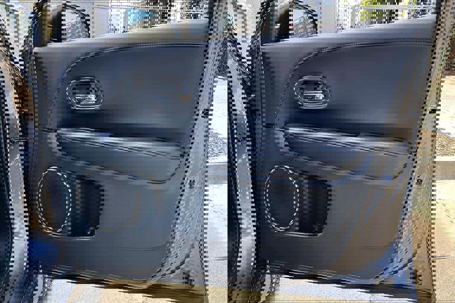 Used 2016 Honda HR-V EX-L image 22