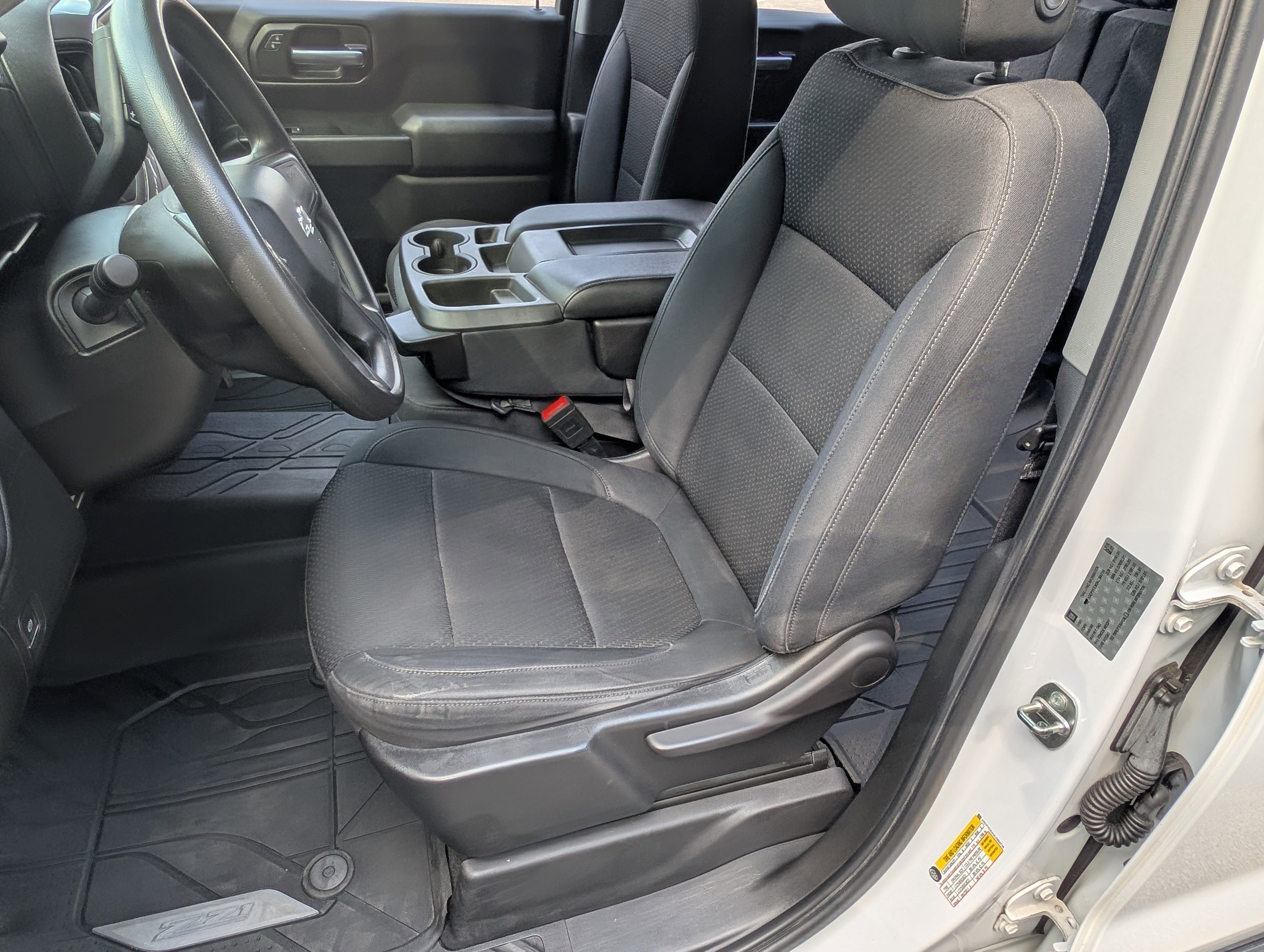 Used 2019 Chevrolet Silverado 1500 Custom Trail Boss w/ Custom Convenience Package AWD/4WD image 16