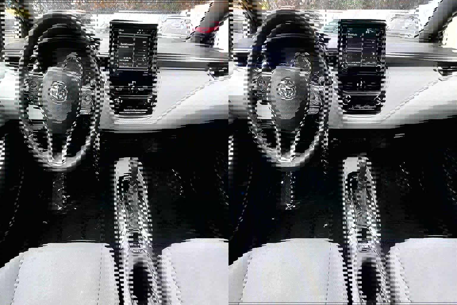 Used 2022 Toyota Corolla SE image 14