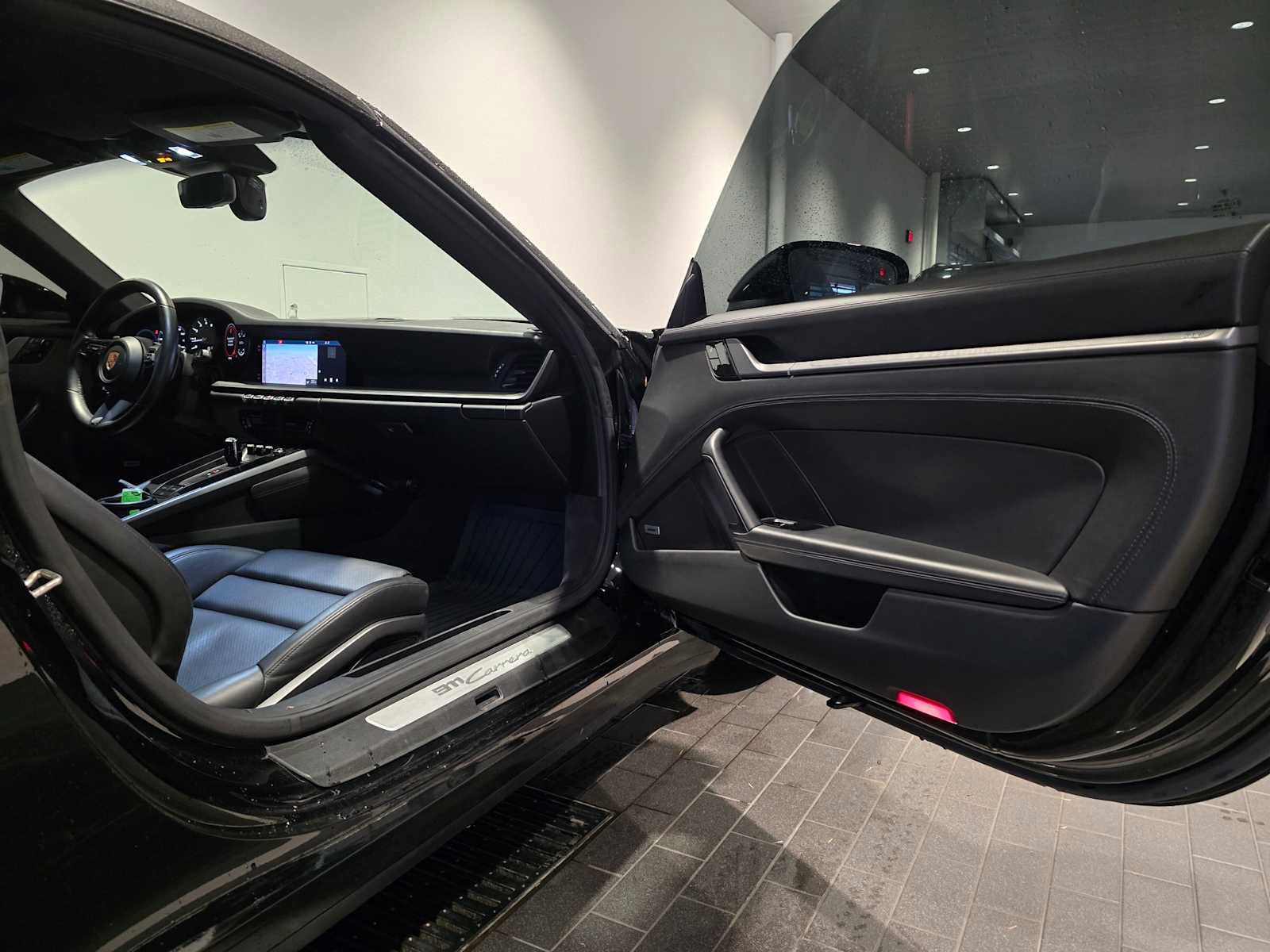 Used 2020 Porsche 911 Carrera image 12