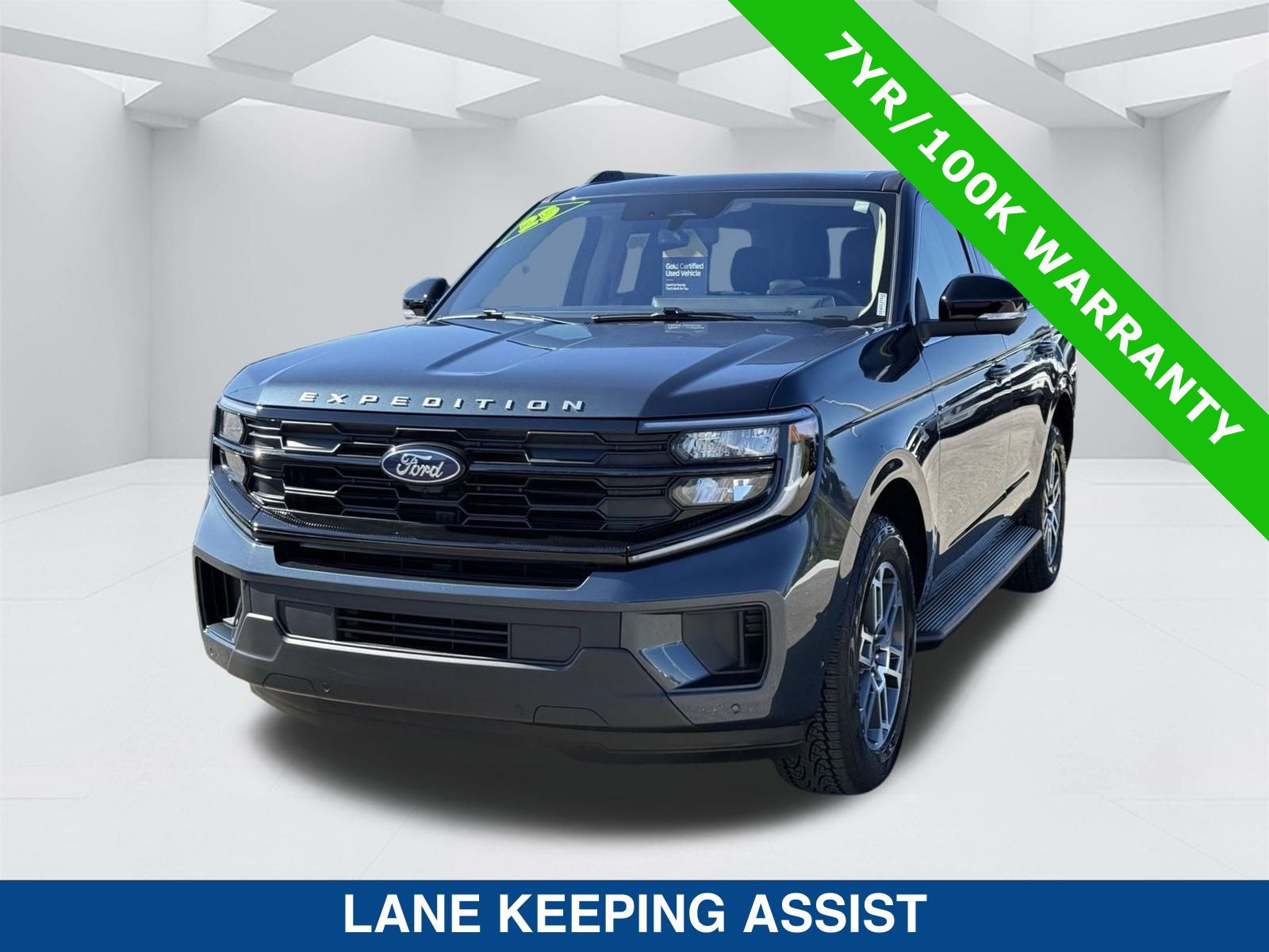 Certified 2025 Ford Expedition Active image 7
