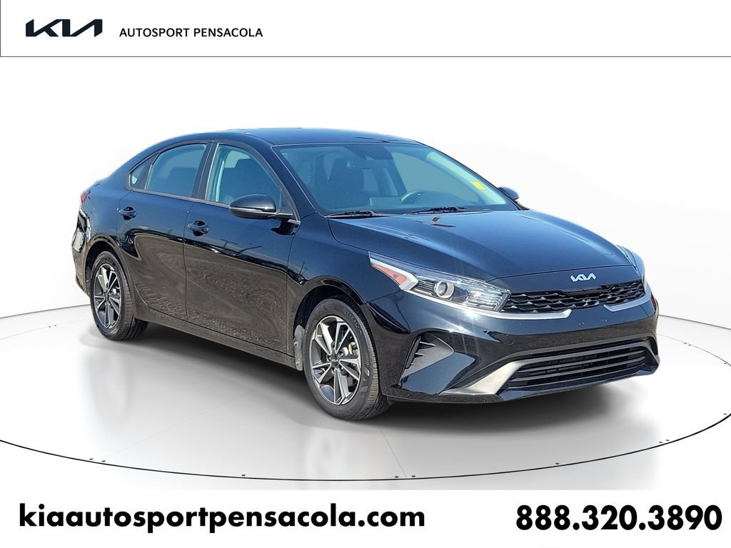 Used 2023 Kia Forte LXS w/ LXS Technology Package