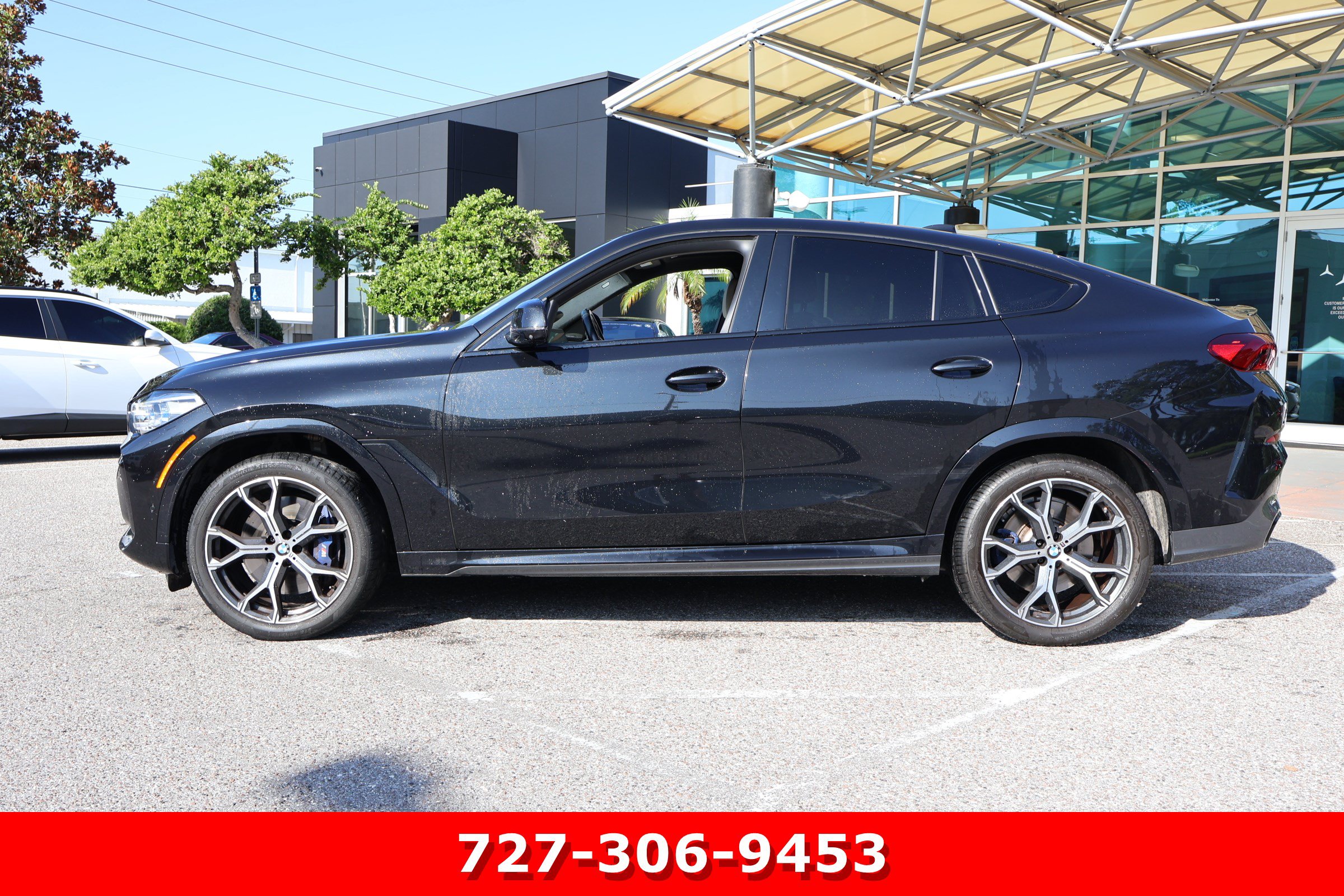 Used 2021 BMW X6 M50i w/ Executive Package AWD/4WD image 6