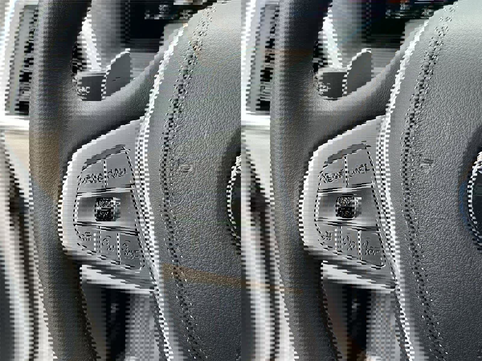 Used 2025 BMW X7 xDrive40i w/ Executive Package image 24